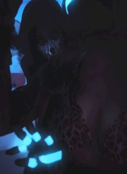 超乳新山兰在线观看手机免费极速_4K免费观看最新