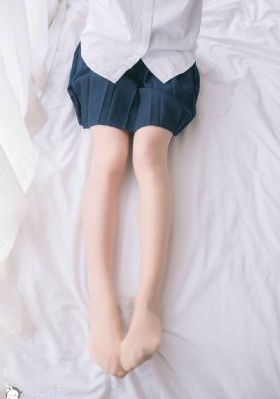大肉大捧进出翘臀寡妇_高清高清在线观看