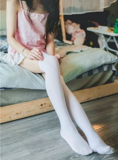 年轻的少妇中文_4K日韩免费观看
