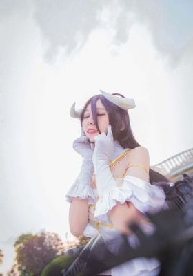 玩两个丰满老熟女_国产剧免费在线播放